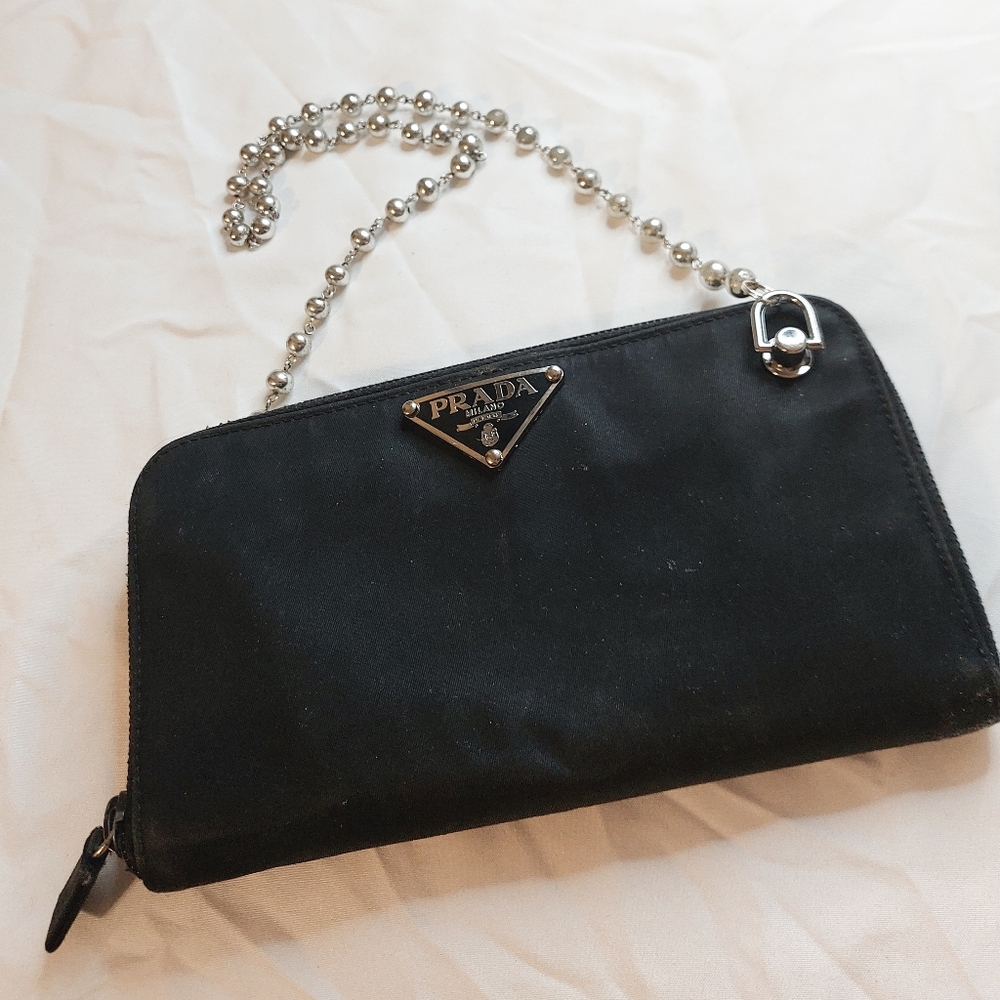 Nylon Prada wallet🖤